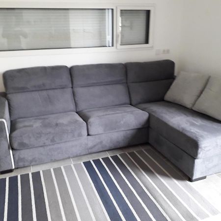 Appartement 2 Pieces Avec Acces Piscine Interieure à Larmor-Plage Extérieur photo