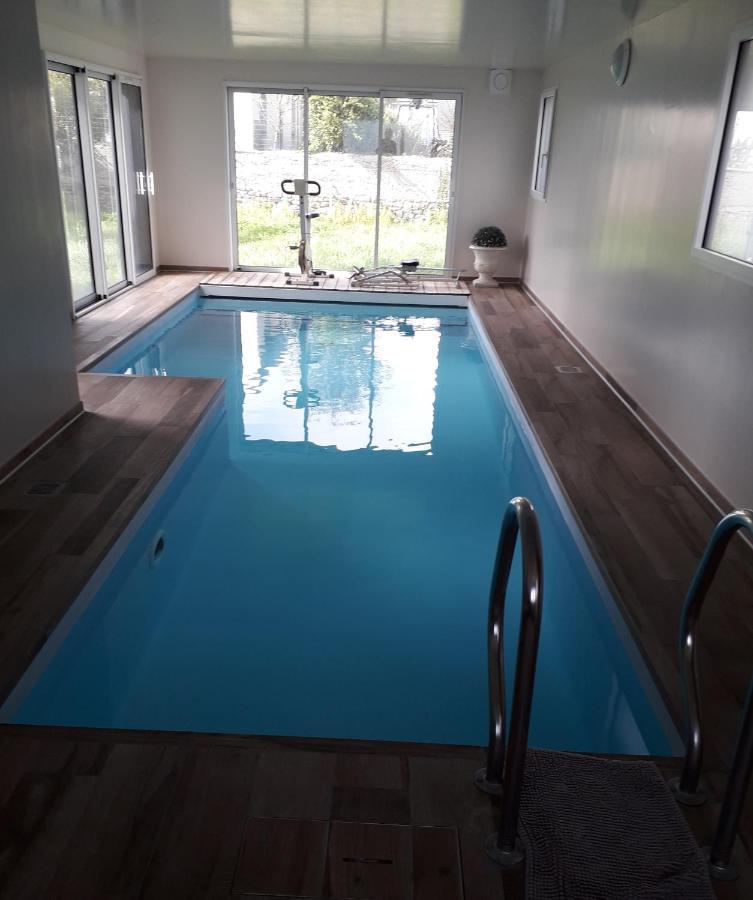 Appartement 2 Pieces Avec Acces Piscine Interieure à Larmor-Plage Extérieur photo