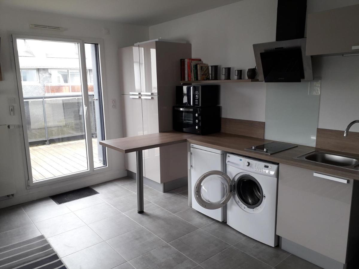 Appartement 2 Pieces Avec Acces Piscine Interieure à Larmor-Plage Extérieur photo